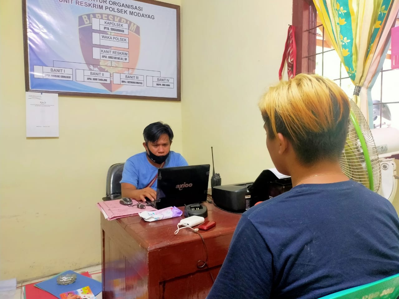 Satreskrim Polsek Modayag Bekuk Tersangka Pembobol Rumah Tersangka