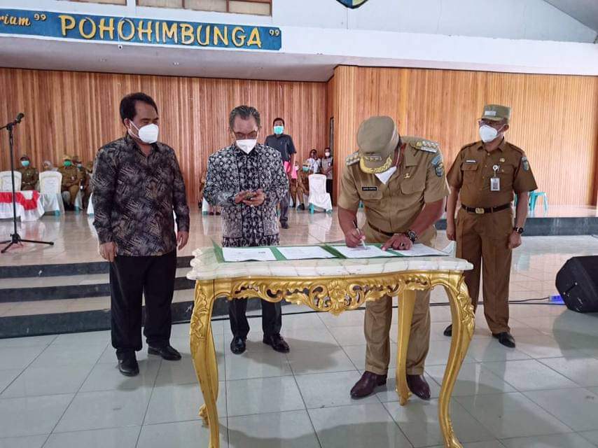 Dorong UMKM, Pemkab Bolmut Teken MoU Dengan Bank Prisma Dana UMKM