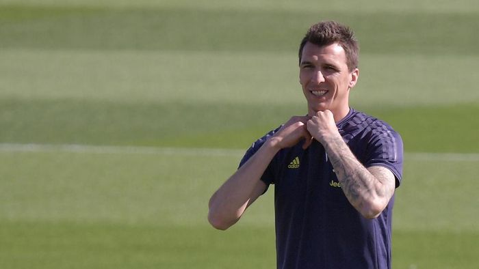 Tinggalkan Klub Qatar, Mario Mandzukic Resmi Gabung ke AC Milan AC milan