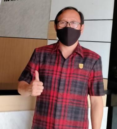Ketua Komisi 3 DPRD Kotamobagu Siap Divaksin Vaksin Covid-19