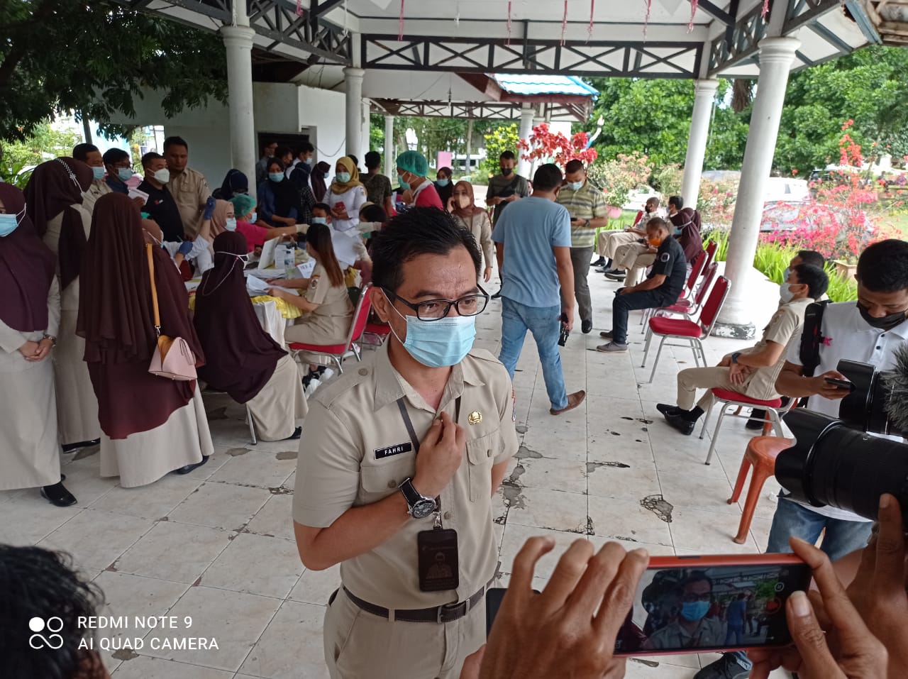 Fahri Damopolii Vaksinasi Covid-19