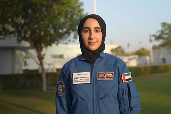 Berusia 28 Tahun, Noura Terpilih Jadi Astronaut Perempuan Arab Pertama di Dunia Astronaut Perempuan