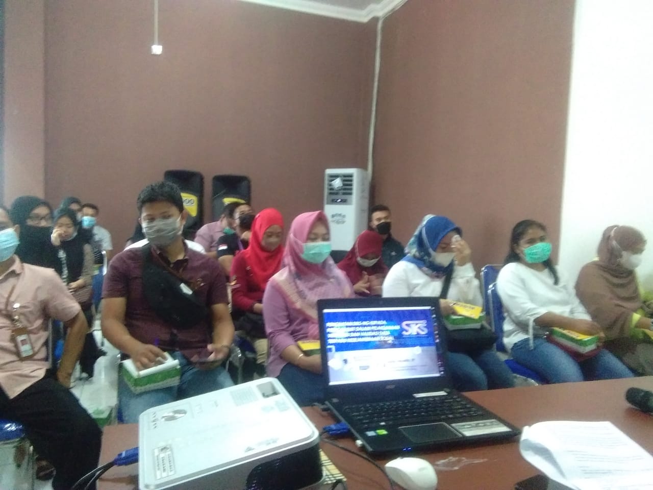 Bimtek pendataan penduduk miskin Penduduk Miskin