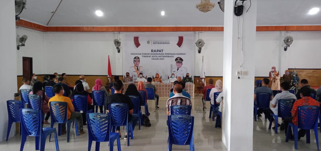 Pembahasan protokol kesehatan dalam rangka pelaksanaan Salat Idul Fitri di Kotamobagu Protokol Kesehatan