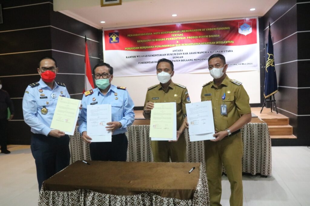Jalin Kerjasama, Bupati dan Wabup Boltim Teken MoU Bersama Kemenkumham
