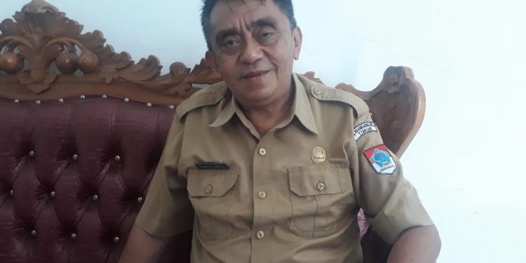 Dinsos Beri Bantuan Bagi 5 Organisasi Sosial di Boltim