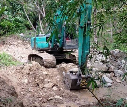Aktivitas Kerukan Galian C CV. Mining Gorontalo Diduga Tak Kantongi Izin