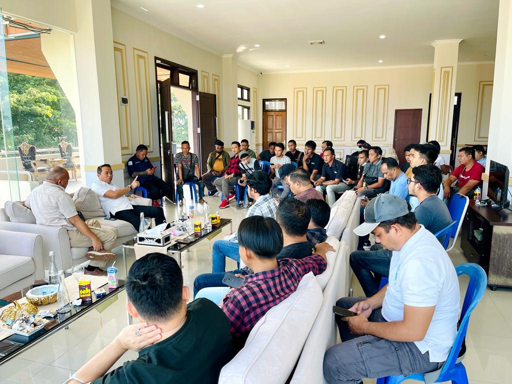 Ajak Wartawan Makan Bersama, Bupati Boltim Berbagi Cerita Ketika Masih Menjadi Jurnalis