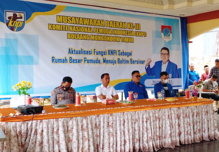 Bupati Sam Sachrul Membuka Secara Resmi Musda ke-III KNPI Boltim